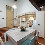 Old Town Loft M8 M8apartments * 바리