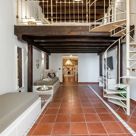 Old Town Loft M8 M8apartments * Μπάρι