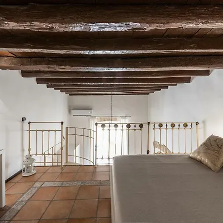 Old Town Loft M8 M8apartments Appartement Bari