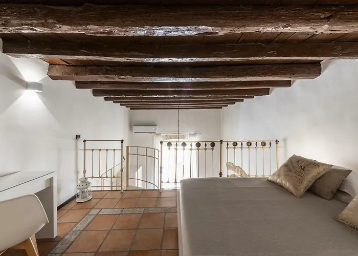 Old Town Loft M8 M8apartments דירה בארי